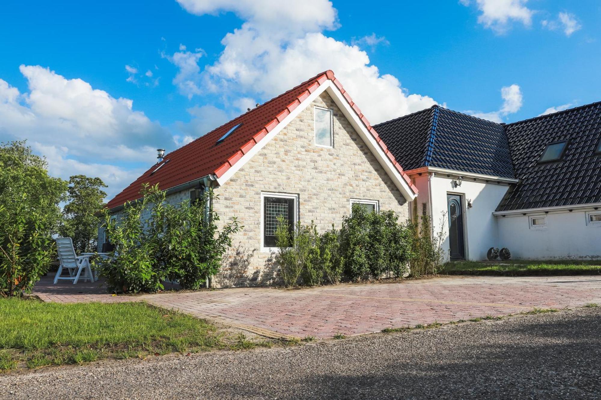 Cynnewille Ee Exteriör bild